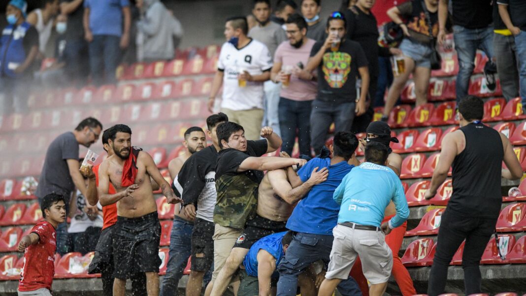 Seguridad en estadios deportivos deben ser preventivos, no punitivos