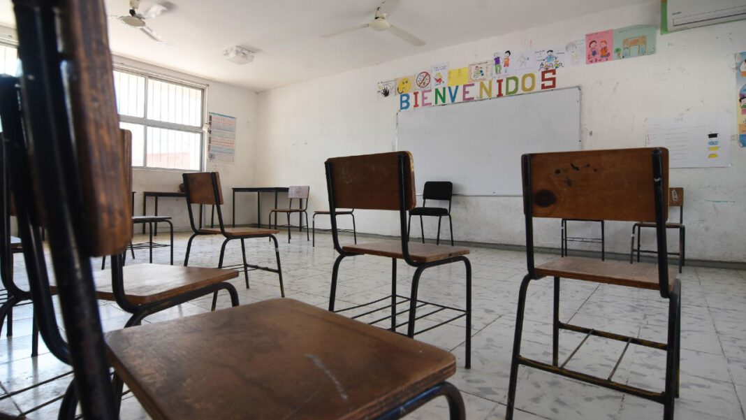 Desangelado regreso a clases en el EDOMEX